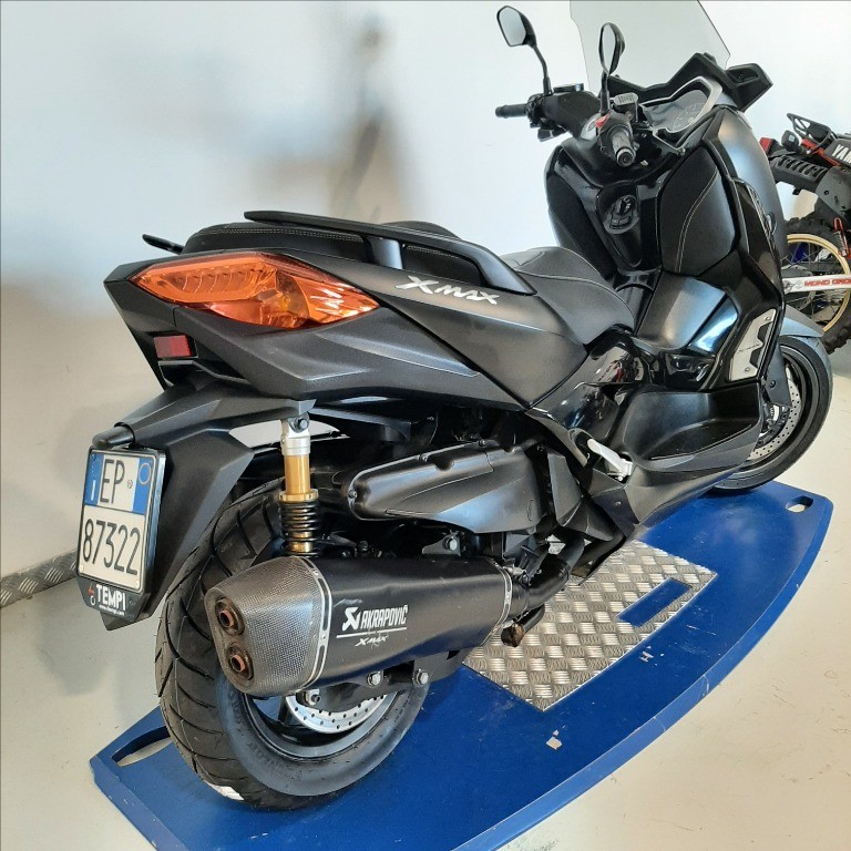 YAMAHA X-Max 400 Iron Abs