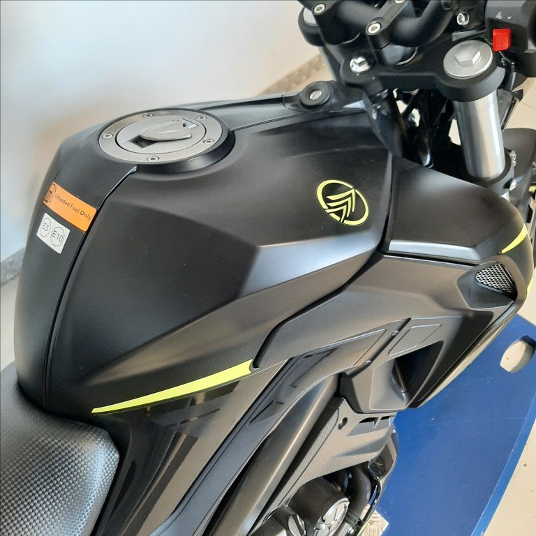 KEEWAY MOTOR RKF 125 CBS E5