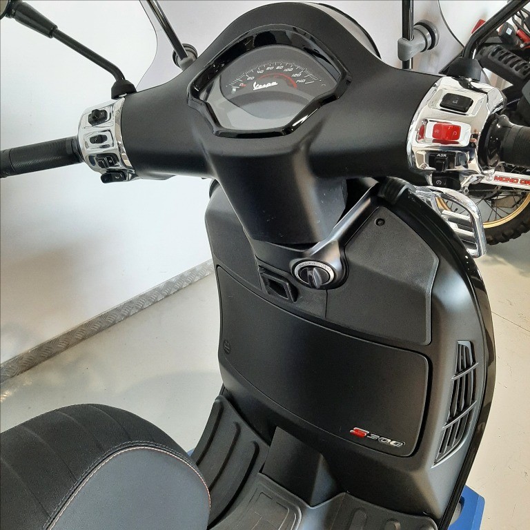 VESPA Vespa GTS 300 hpe Super Abs