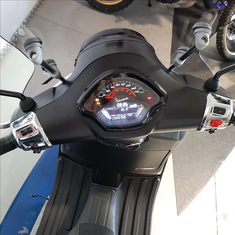 VESPA Vespa GTS 300 hpe Super Abs