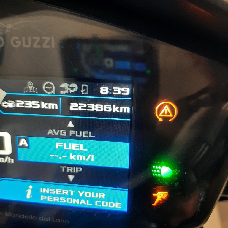 MOTO GUZZI V85 TT Abs