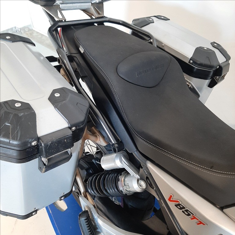 MOTO GUZZI V85 TT Abs