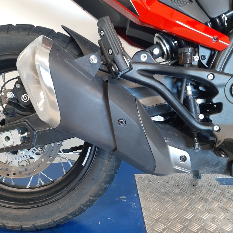 MOTO MORINI X Cape 650 cerchi a raggi Abs