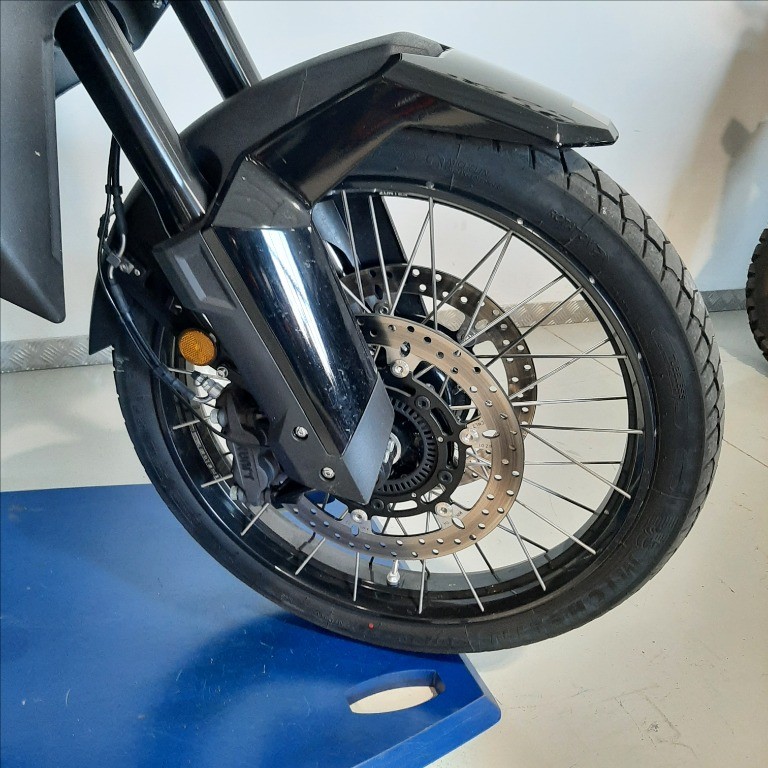 ZONTES ZT 703 F Abs