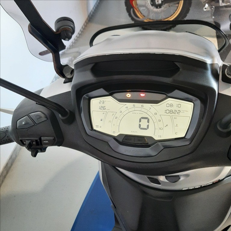 PIAGGIO Beverly 300 hpe S Abs-asr