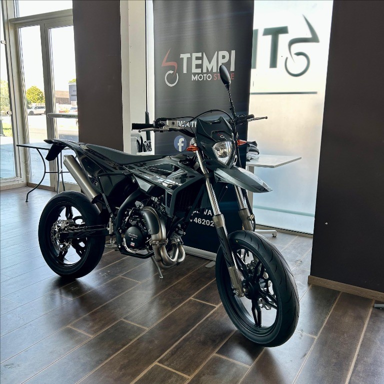 BETAMOTOR RR 50 2T Motard 