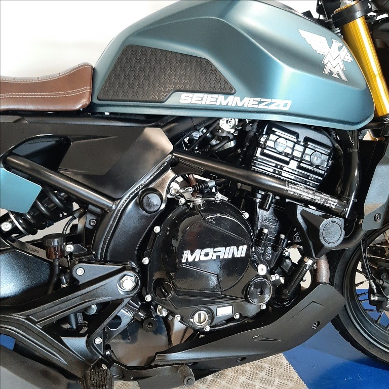 MOTO MORINI Seiemmezzo SCR 650 Abs