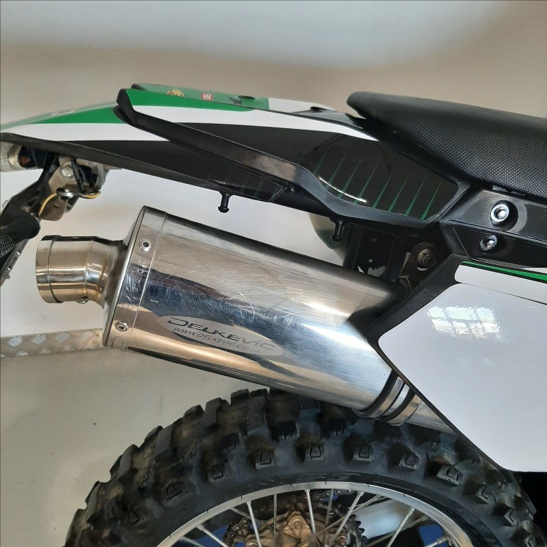 KAWASAKI KLX 250 