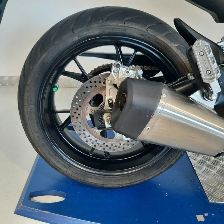 BENELLI Leoncino 800 