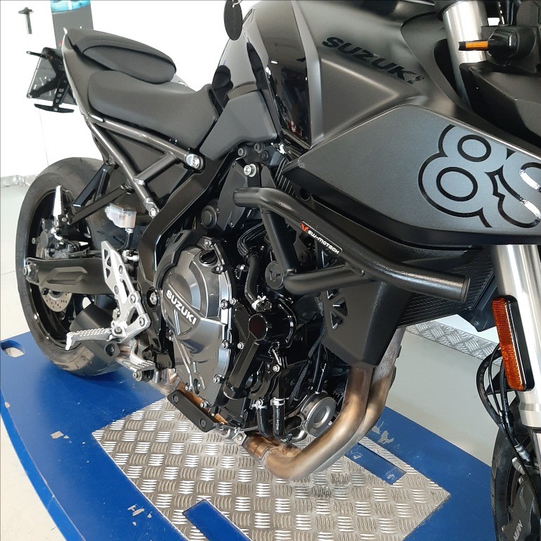 SUZUKI GSX-8S Abs E5
