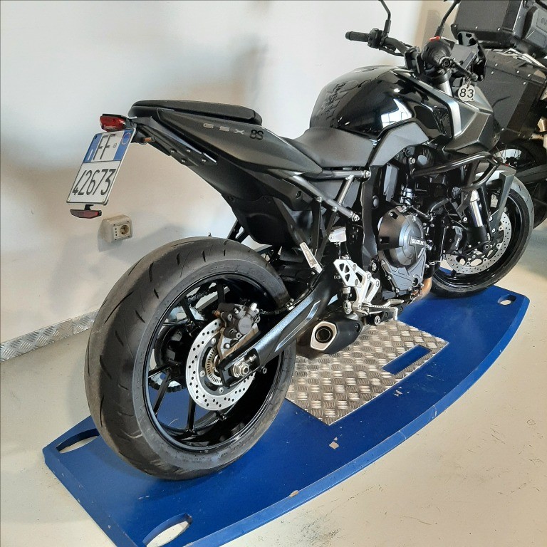 SUZUKI GSX-8S Abs E5