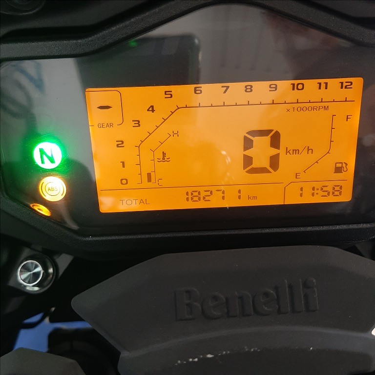 BENELLI TRK 251 E5