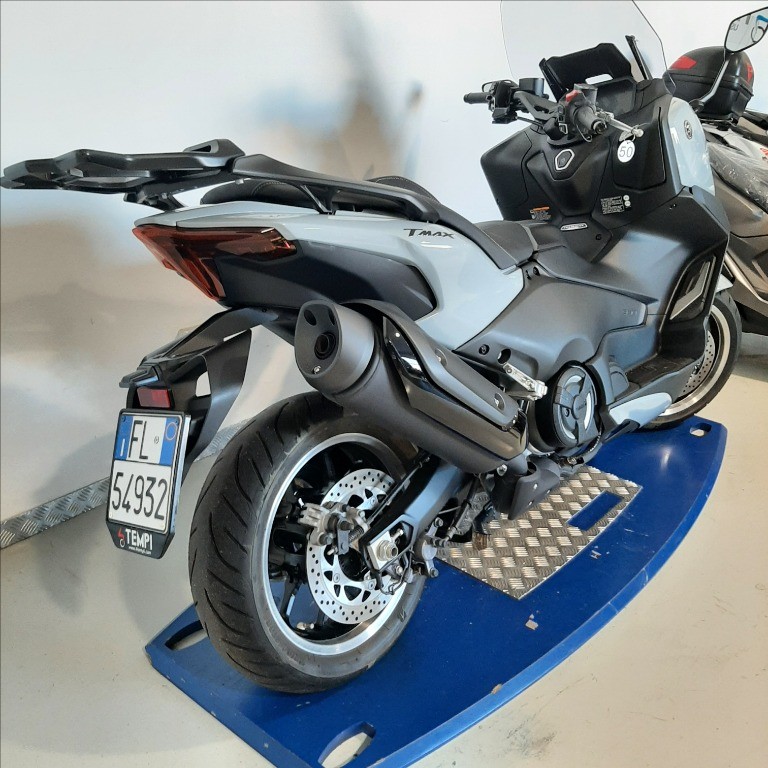 YAMAHA T-Max 560 Tech Abs