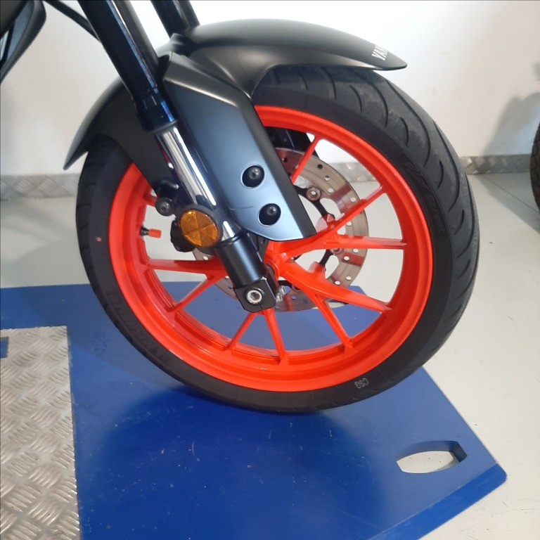 YAMAHA MT 125 abs