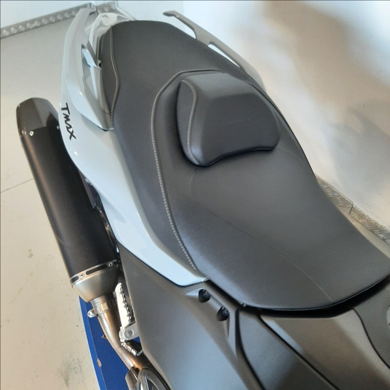 YAMAHA T-Max 560 Tech Abs