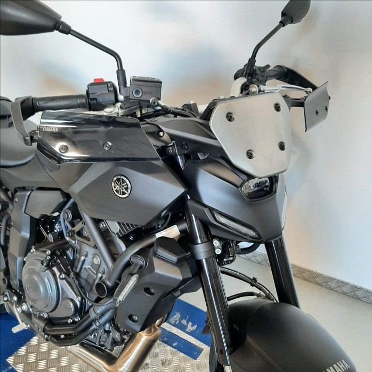 YAMAHA MT-07 690 Abs