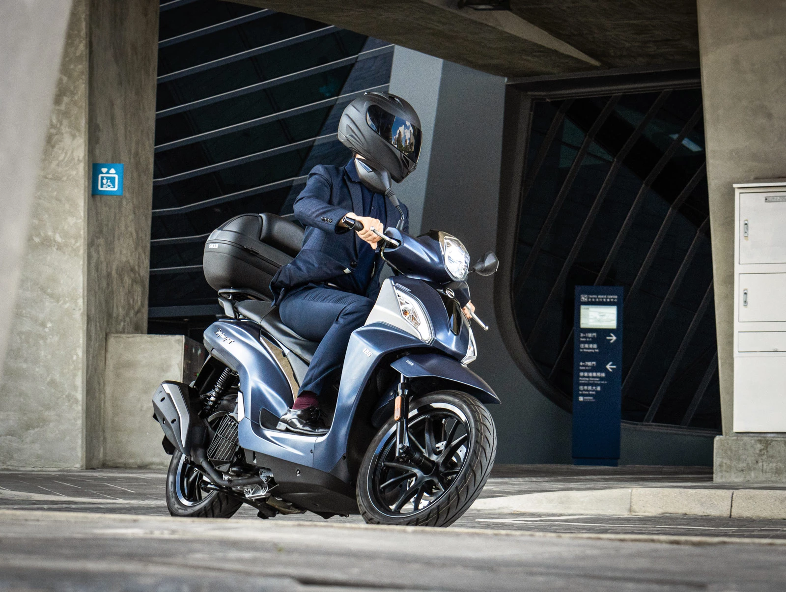 Symphony ST 125 E5 Gallery 2