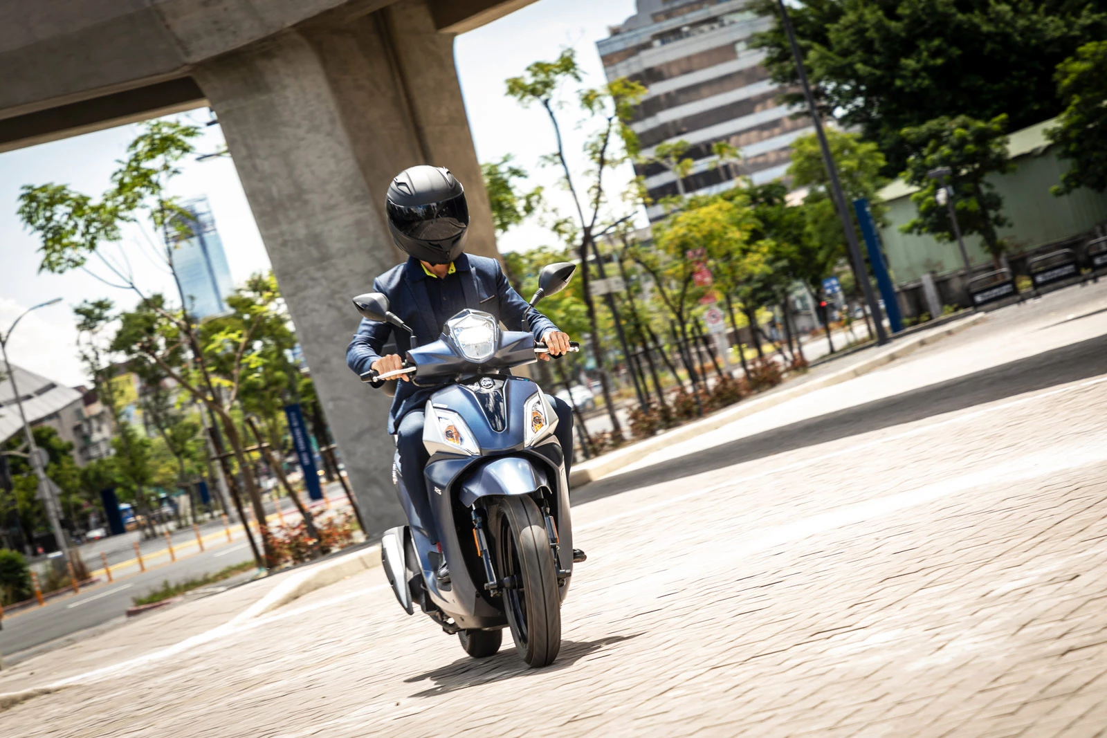 Symphony ST 125 E5 Gallery 1